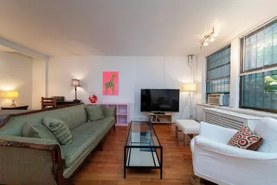 Image de Garden Studio Apartment by Central Park