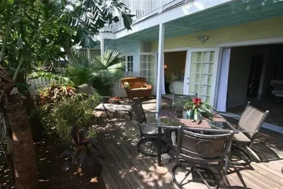 Image de Villa Nomade à Shipyard Condominiums