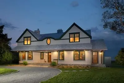 Image de Maison contemporaine sur mesure en bord de mer