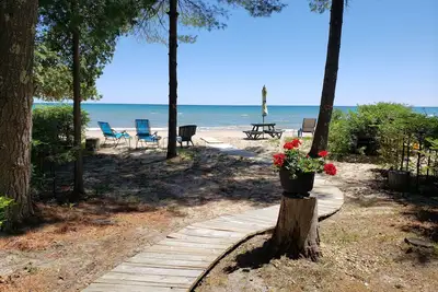 Image de Paisible retraite du lac Huron!