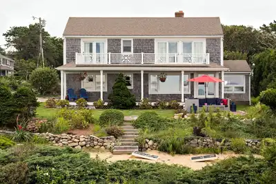 Maison riveraine sur Cape Cod à Chatham, Ma.
