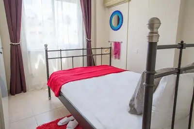 Image de Un appartement d'une chambre avec piscine, près de la mer et au coeur de la tombe des rois