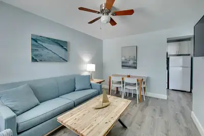 Image de Suite 2 Chambres avec Vue sur la Piscine (Unité 4)