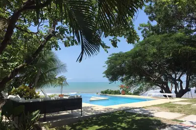 Image de Propriété en bord de mer est votre propre coin de paradis au Panama