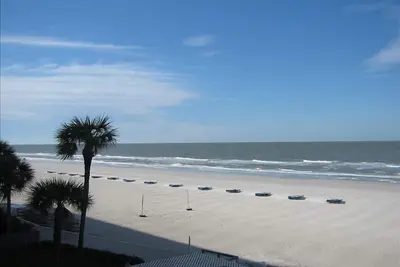 Image de Luxury Oceanfront Condo