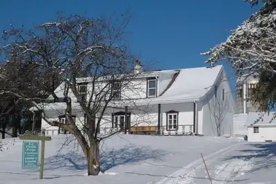 Image de Maison historique près du Mont-Ste-Anne, du Massif