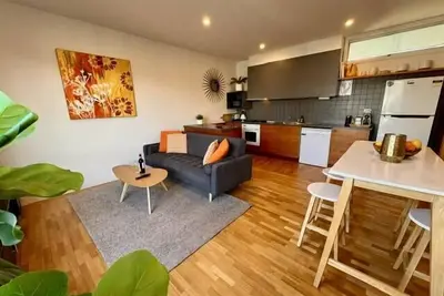 Image de Spacieux Carlton 1 Chambre Apt Avec Parking sécurisé