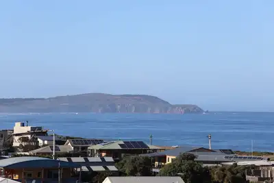 Image de Ocean 2 Bay View Beach House - avec connexion Wi-Fi gratuite