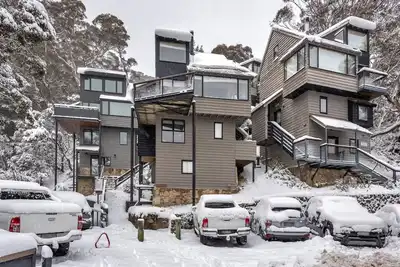 Image de Thredbo Village Family Chalet - Vues Incroyables - Ă seulement 2 minutes du centre