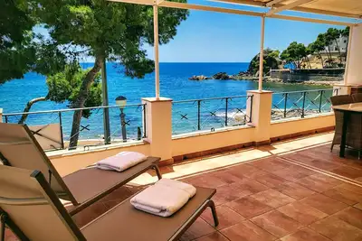 Image de Maison à Cap-Negret. Altea 1ère ligne de plage.