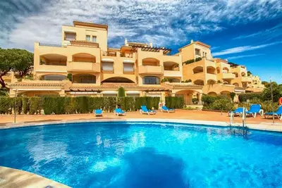 Image de Récemment rénové, appartement de trois chambres à Hacienda Elviria