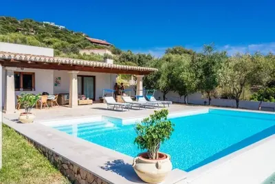 Image de Belle Villa Avec Piscine PRIVÉE À 150 MÈTRES De La Mer