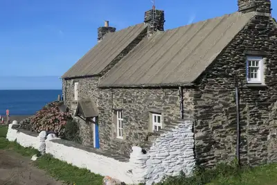 Image de Cottage près de la plage avec vue sur mer