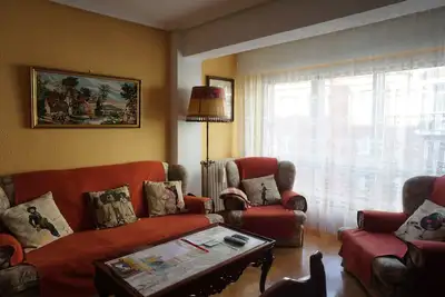 Image de Appartement au coeur de Leon, confortables, spacieuses et entièrement équipée.