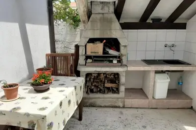 Appartement d'une chambre avec la terrasse Cizici, Krk (A-15415-a)