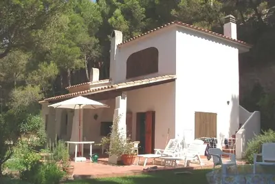 Image de Beautiful detached villa close to sandy beach