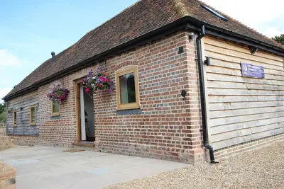 Image de The Stable - Cottage magnifiquement converti en milieu rural près de Tenterden