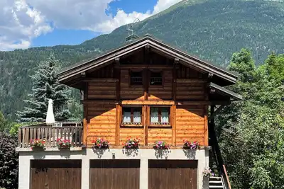 Image de Chalet avec terrasse aux Houches