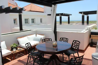 Image de Caia Formosa - Modern Duplex Apartment with Sea View & Free Wi-Fi