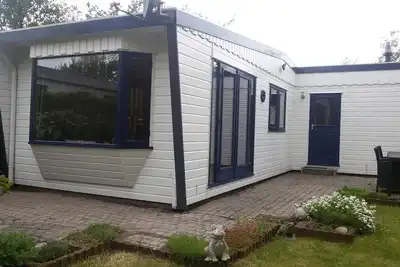 Image de Chalet confortable près de la plage