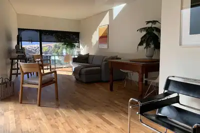 Image de Beautiful guesthouse in the centre of Reykjavik, free parking and free wifi!