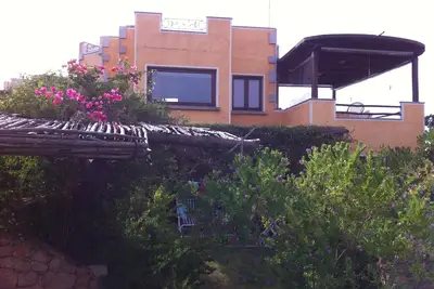 Villa en Sardaigne Mono Familier avec vue sur la mer et l'île de Tavolara
