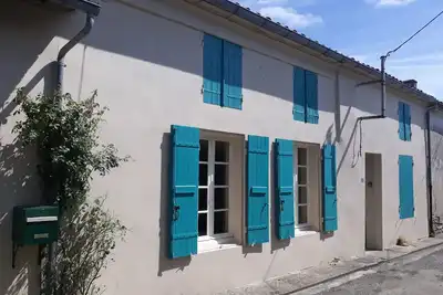 Image de Magnifique Large Charentaise Maison Proche des commerces pour les familles ou Couple