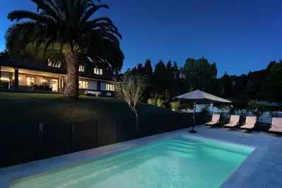 Image de Maison de campagne élégante avec piscine. Entre Oviedo et Gijón