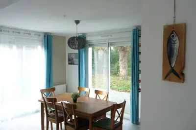 Image de L'ambiance d'un petit port de pêche - Maison à louer à Pénestin