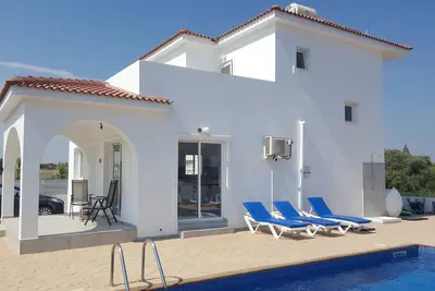Image de Villa Harsha, SeaViews, piscine, Wifi, Ă 2min du parc aquatique 5min Ă Ayia Napa