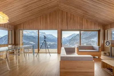 Image de Chalet design exclusif à 1800 mètres, 4-6 personnes, nouveau bâtiment, au-dessus de Törbel