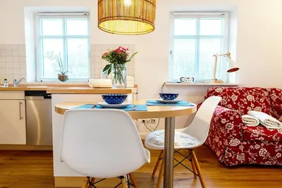 Image de Bel appartement lumineux à Alt-Westerland avec terrasse jardin