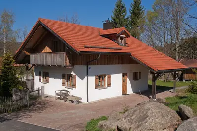 Image de Maison de vacances familiale en bordure de forêt dans un endroit très calme