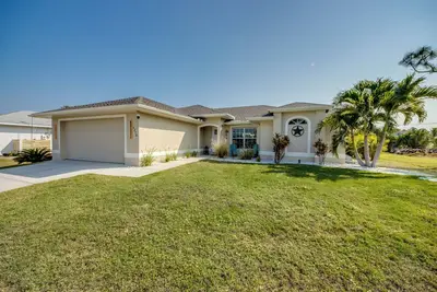 Image de Belle villa de vacances avec piscine / lanei récemment rénové en Floride ensoleillée