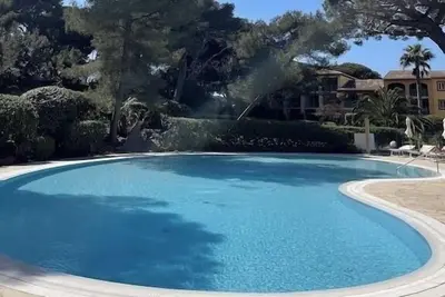 Image de Appartement 6 pers. Bord de mer, face Porquerolles - Situation exceptionnelle