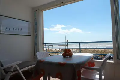Image de Heol - Superbe T2 face Océan - Esplanade de la Mer (loggia, parking, lit 160. . )