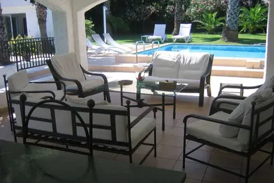 Image de Maison calme sur une colline 9 personnes Plage à 3Min 5 Ch 4sb\n15% de reduction