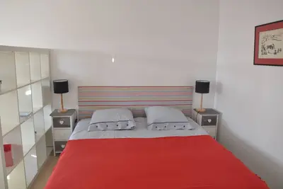 Image de Location studio meublé, Ste Foy-Lyon 5