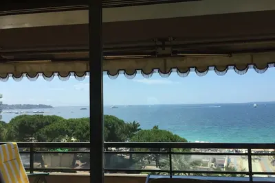 Image de Luxueux 2p bord de mer en etage Clim vue panoramique parking résidence prestige
