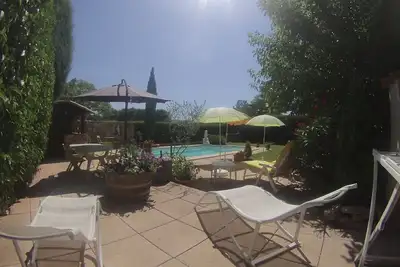 Image de Authentique Maison Provençale dans grande propriété, sans voisinage, près d'Ai