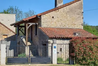 Image de Gîte 3* au calme pour 4 proche Cluny, Tournus, Taizé, Cormatin