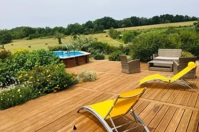 Image de Maison neuve tout confort à la campagne avec piscine privative