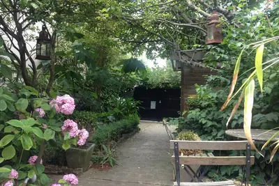 Image de Charmante maison cachée en centre ville