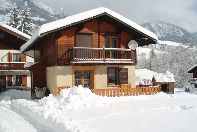 Image de Chalet Individuel 8 Personnes - A 300 Metres Du Domaine Skiable Espace Diamant