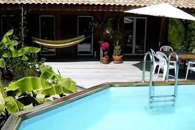 Image de Montalivet, grande villa à deux pas de la plage. piscine privée. grd jardin!