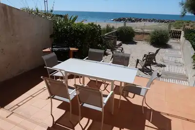 Image de Villa front de mer directement sur la plage