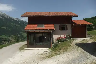 Image de Chalet Le Pontet**. 74230 THÔNES