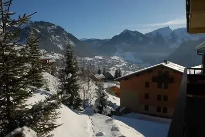 Image de Appartement Spacieux Et Confortable: 4 pièces, 2 sdb, 6 couchages