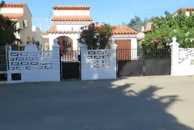 Image de Empuriabrava, Maison-Villa, avec clim, dans résidence calme, proche tous commerces