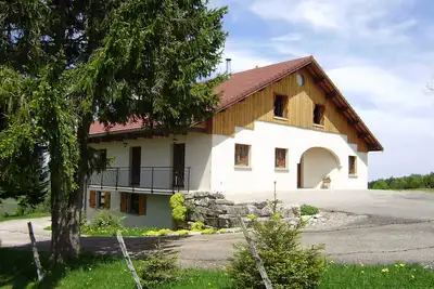 Image de Gîte dans maison, pleine nature, Franche-Comté, proximité de la Suisse
